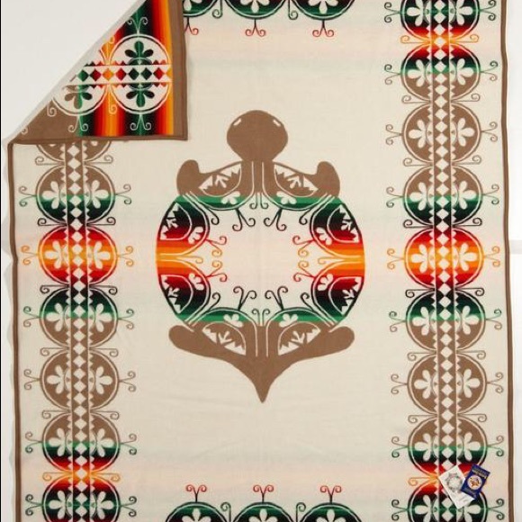 Meet your Posher, Tazanicole - Picture 1 of 1